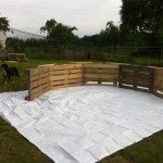 Swimming-Pool-made-out-of-pallets-1