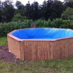 Swimming-Pool-made-out-of-pallets-5 (1)